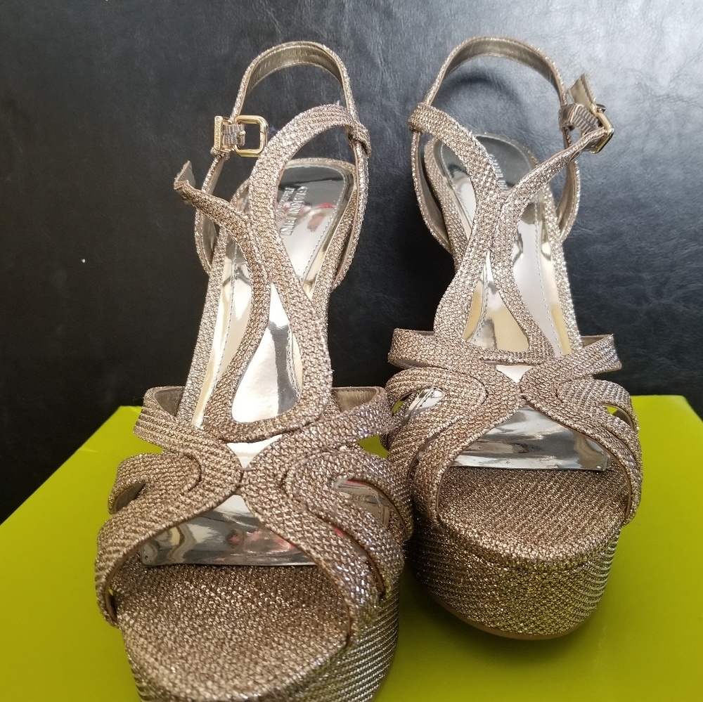 Gianni Bini Shoes